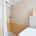 アパート Starlight House - Garden Garage Shared Pool