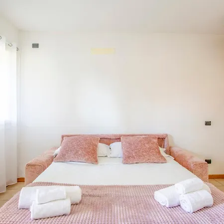 Lejlighed Starlight House - Garden Garage Shared Pool *