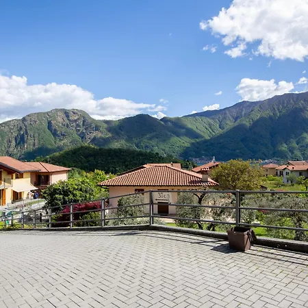 Starlight House - Garden & Garage - Shared Pool Appartement *