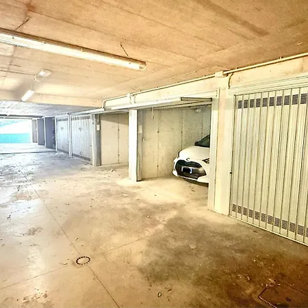 Starlight House - Garden & Garage - Shared Pool Appartement Lenno